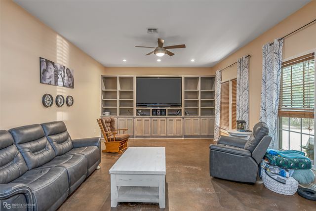 495 John, Gloster, LA 71030