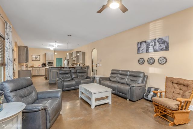 495 John, Gloster, LA 71030