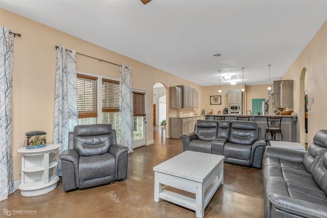 495 John, Gloster, LA 71030