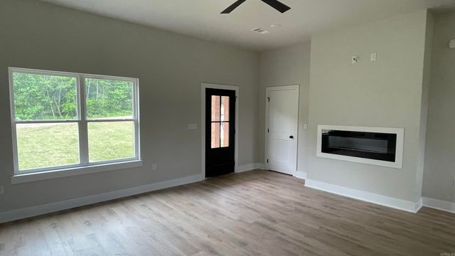 5143 Dale Road, Benton, AR 72015