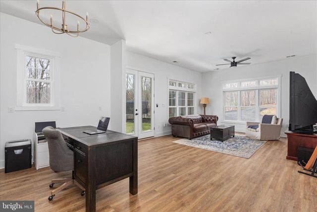 8189 SUMMERFIELD HILLS DR, Warrenton, VA 20186