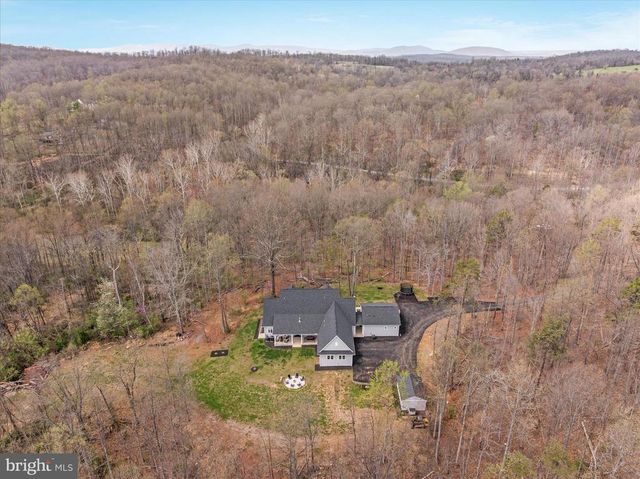 8189 SUMMERFIELD HILLS DR, Warrenton, VA 20186