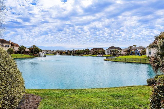 1911 Sparrows Ridge, Katy, TX 77450
