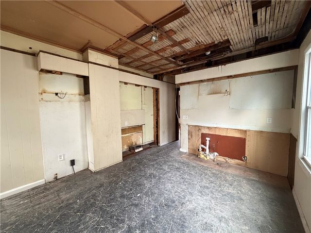 207 Lux Street, Rochester, NY 14621