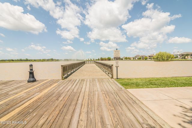 707 Iberia Street, Youngsville, LA 70592