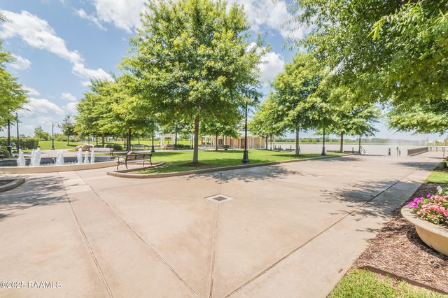 707 Iberia Street, Youngsville, LA 70592