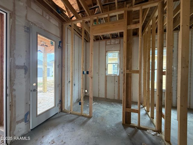 707 Iberia Street, Youngsville, LA 70592
