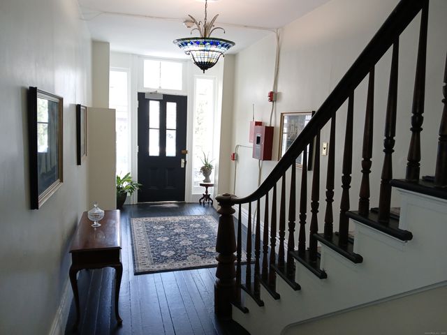 117 Water Street, Stonington, CT 06359