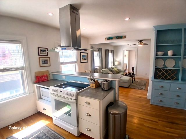 117 Water Street, Stonington, CT 06359