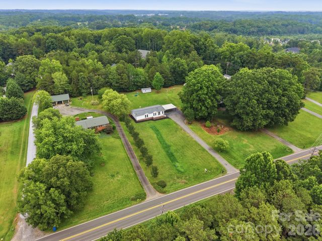 241 Presbyterian Road, Mooresville, NC 28115