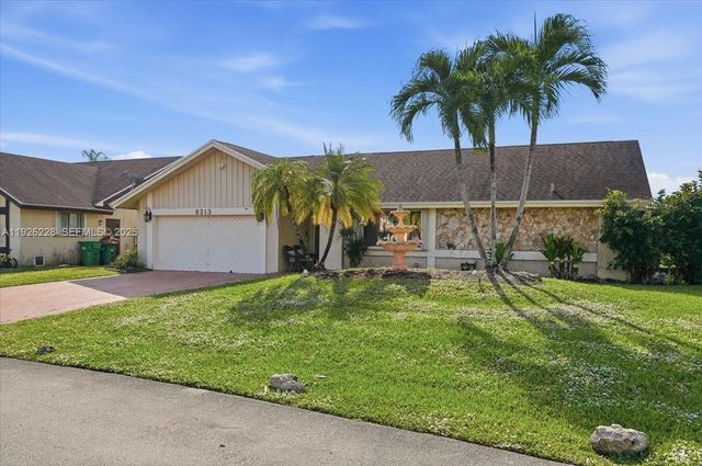 8213 Cassia Ter, Tamarac, FL 33321