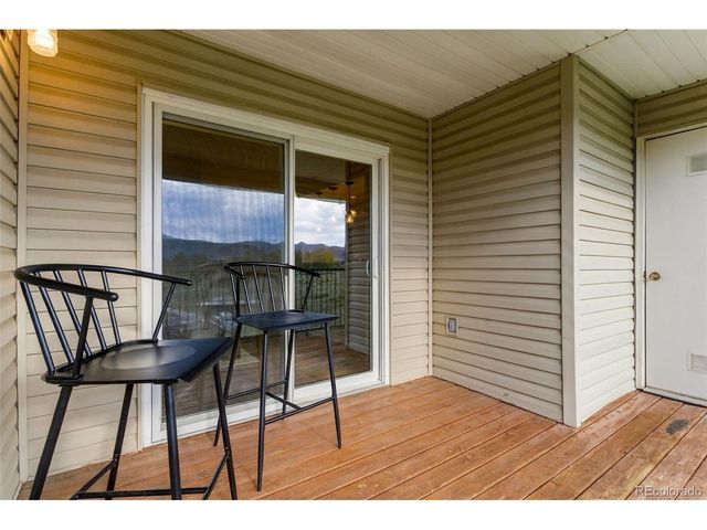 12304 W Cross Dr 7-301, Littleton, CO 80127