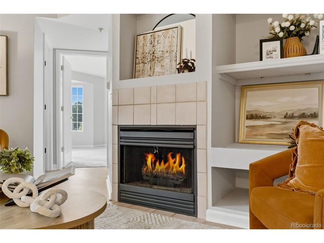12304 W Cross Dr 7-301, Littleton, CO 80127