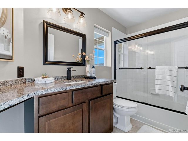 12304 W Cross Dr 7-301, Littleton, CO 80127