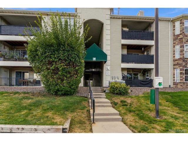 12304 W Cross Dr 7-301, Littleton, CO 80127