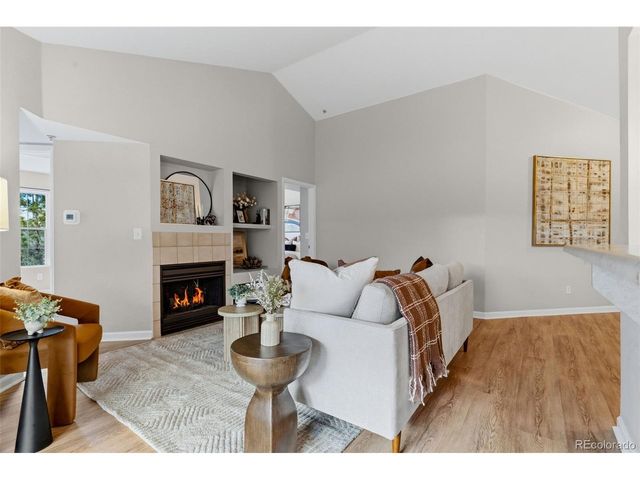 12304 W Cross Dr 7-301, Littleton, CO 80127