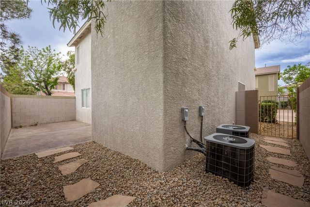 10343 Keystone Pastures Street, Las Vegas, NV 89183