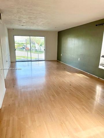 1631 NE 114th Street 201, Miami, FL 33181