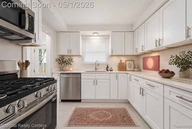 903 Nash Avenue, Ypsilanti, MI 48198