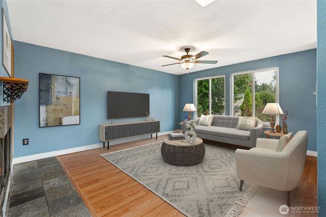 6418 40th Street Ct NW, Gig Harbor, WA 98335