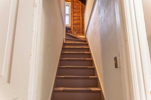 244 E Linden Drive, Jefferson, WI 53549