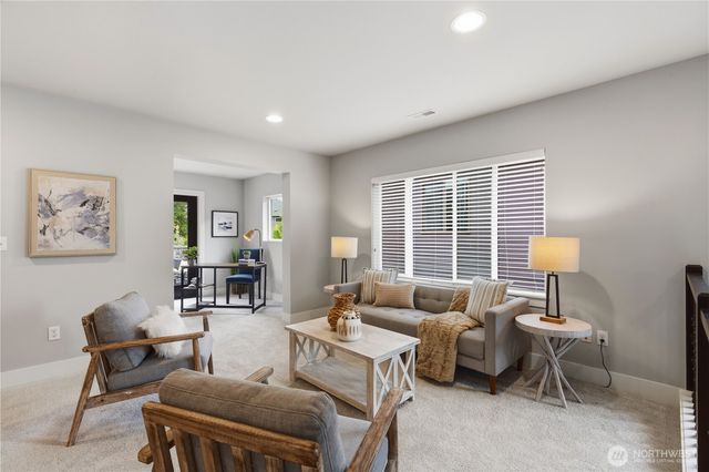 1521 184th Street SW, Lynnwood, WA 98037