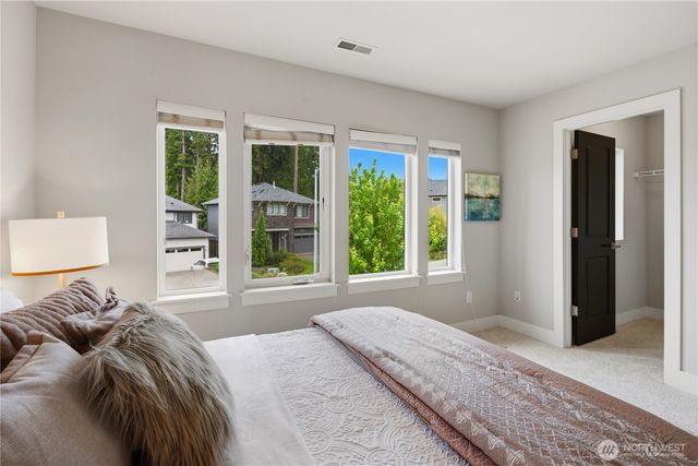 1521 184th Street SW, Lynnwood, WA 98037