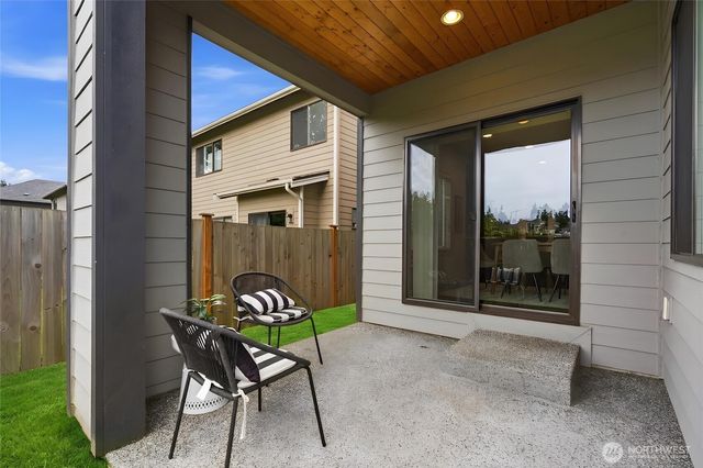 1521 184th Street SW, Lynnwood, WA 98037