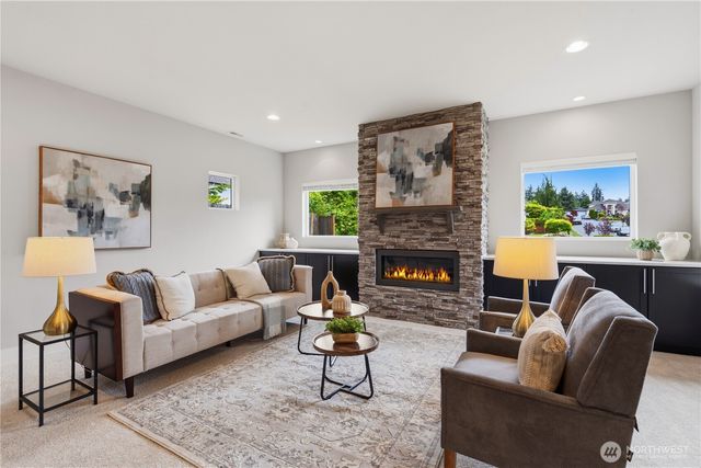 1521 184th Street SW, Lynnwood, WA 98037