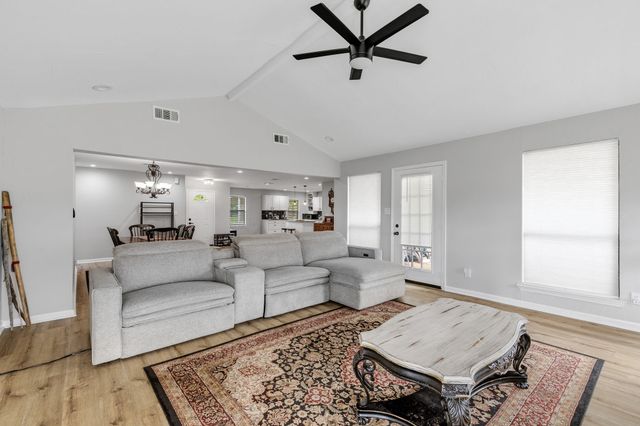 191 Klutts Drive, Mclendon Chisholm, TX 75032