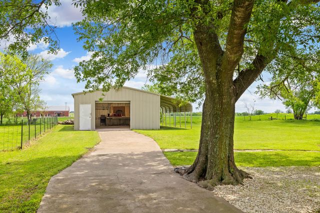 191 Klutts Drive, Mclendon Chisholm, TX 75032