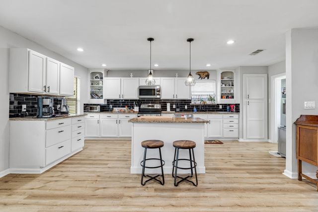 191 Klutts Drive, Mclendon Chisholm, TX 75032