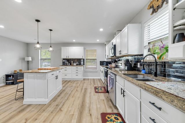 191 Klutts Drive, Mclendon Chisholm, TX 75032