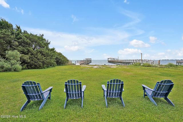 116 River Drive, Southport, NC 28461
