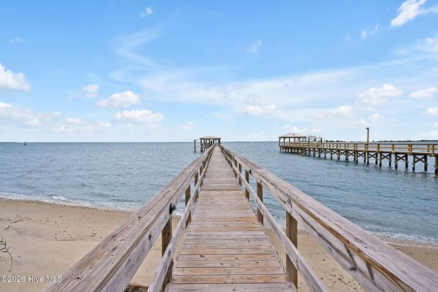 116 River Drive, Southport, NC 28461