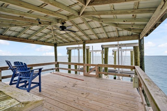 116 River Drive, Southport, NC 28461