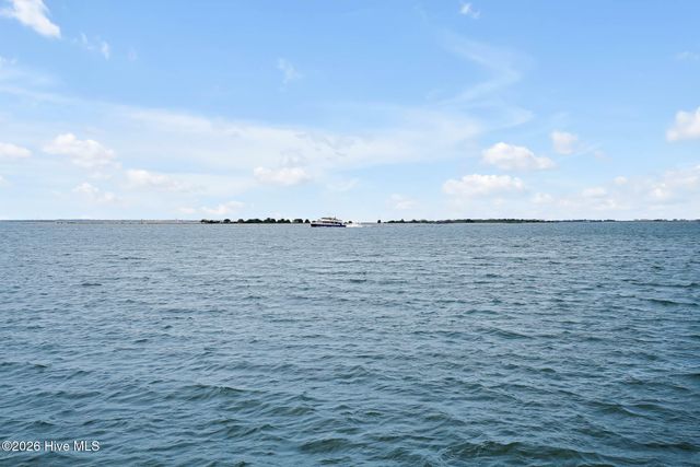 116 River Drive, Southport, NC 28461