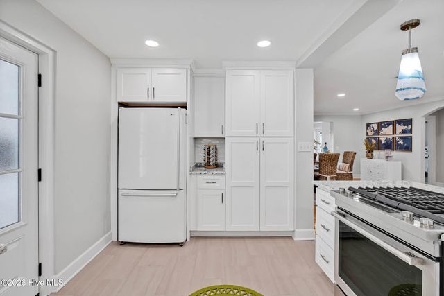 116 River Drive, Southport, NC 28461