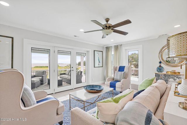 116 River Drive, Southport, NC 28461