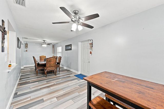 8960 NW 12TH Place, Plantation, FL 33322