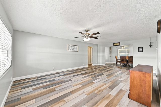 8960 NW 12TH Place, Plantation, FL 33322