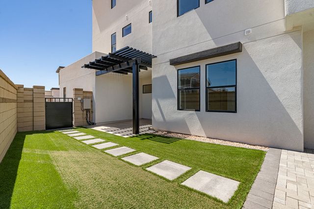 5273 S BLUE PEARL ALY, St. George, UT 84790