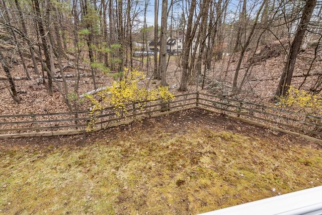 21 Heather Rd, Dracut, MA 01826