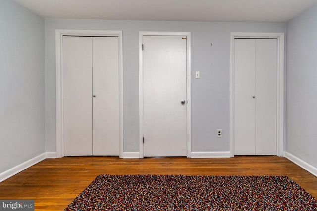 255 QUEEN ST, Philadelphia, PA 19147
