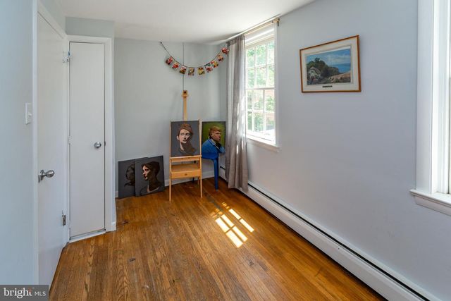 255 QUEEN ST, Philadelphia, PA 19147