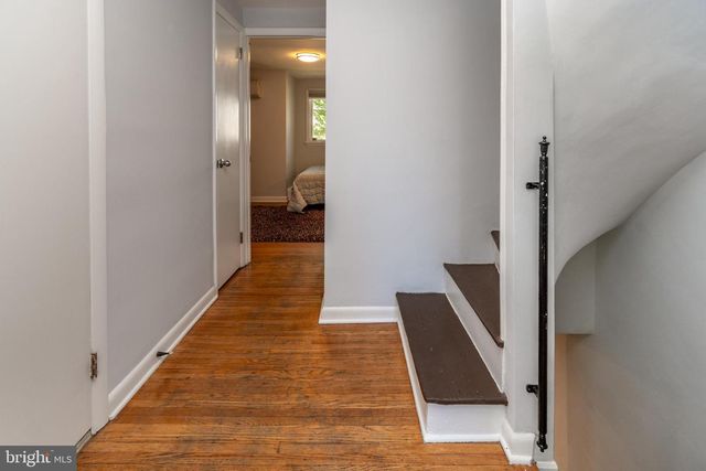 255 QUEEN ST, Philadelphia, PA 19147