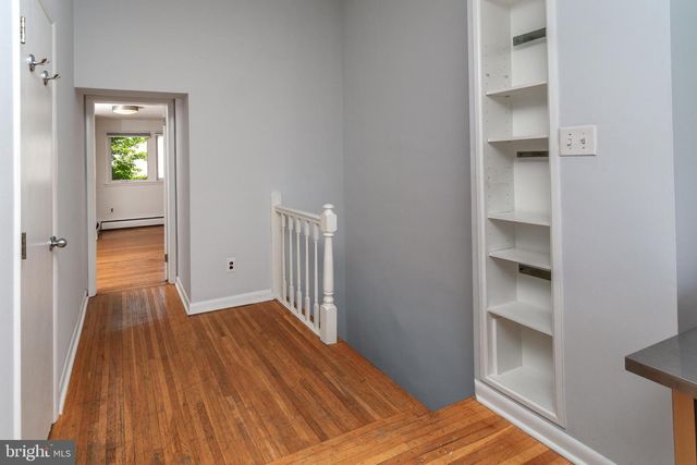255 QUEEN ST, Philadelphia, PA 19147