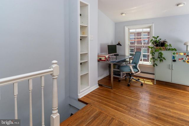 255 QUEEN ST, Philadelphia, PA 19147