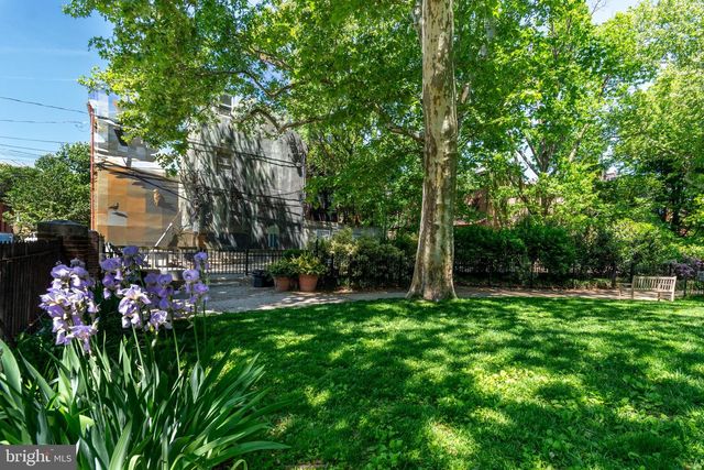 255 QUEEN ST, Philadelphia, PA 19147