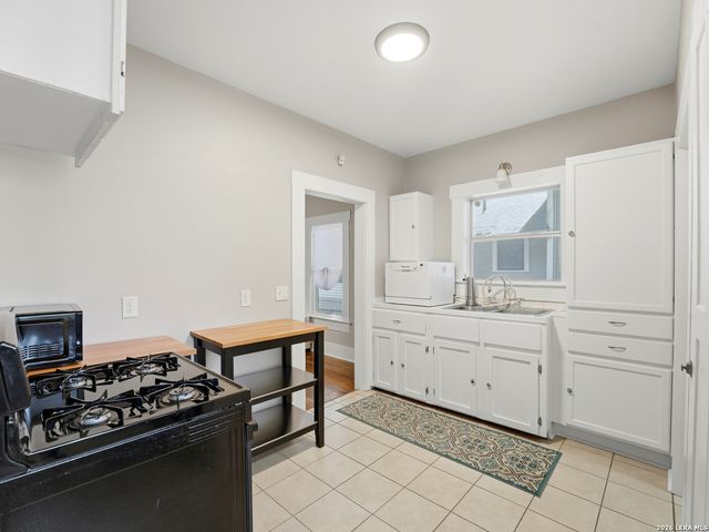 1219 E DREXEL AVE, San Antonio, TX 78210